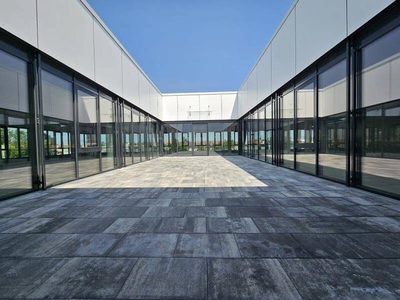 TOP: Repräsentative Neubauflächen in frequentierter Sichtlage in Nürnberg - Höfen zimmer