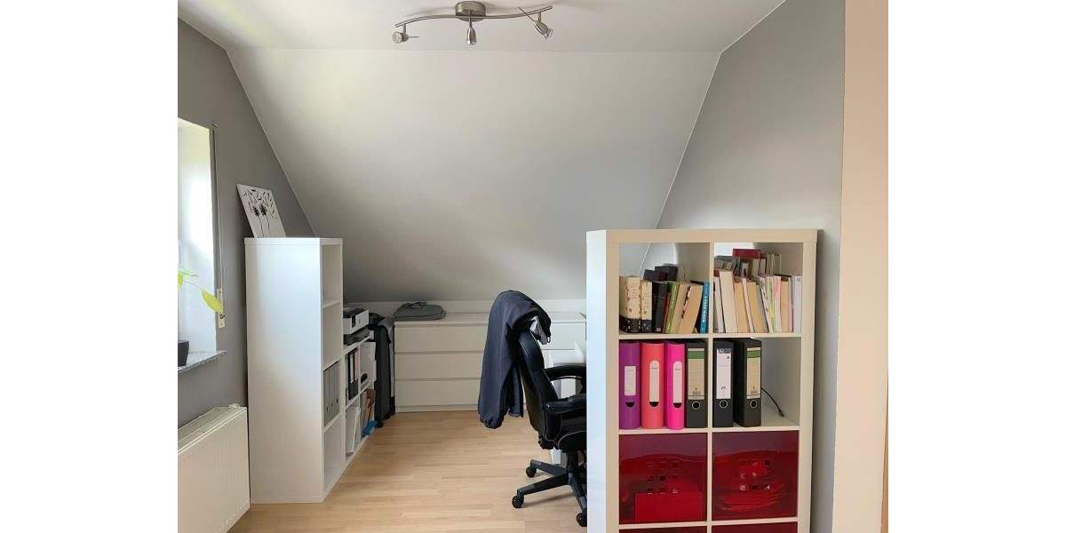 Etagenwohnung Westerburg - 2 Zimmer, 95 m&sup2;, 665&euro; | Angebot:24402253