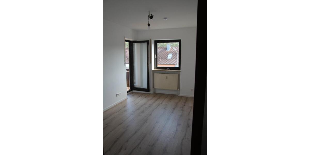 Etagenwohnung Roth - 3 Zimmer, 84 m&sup2;, 1.100&euro; | Angebot:26261890