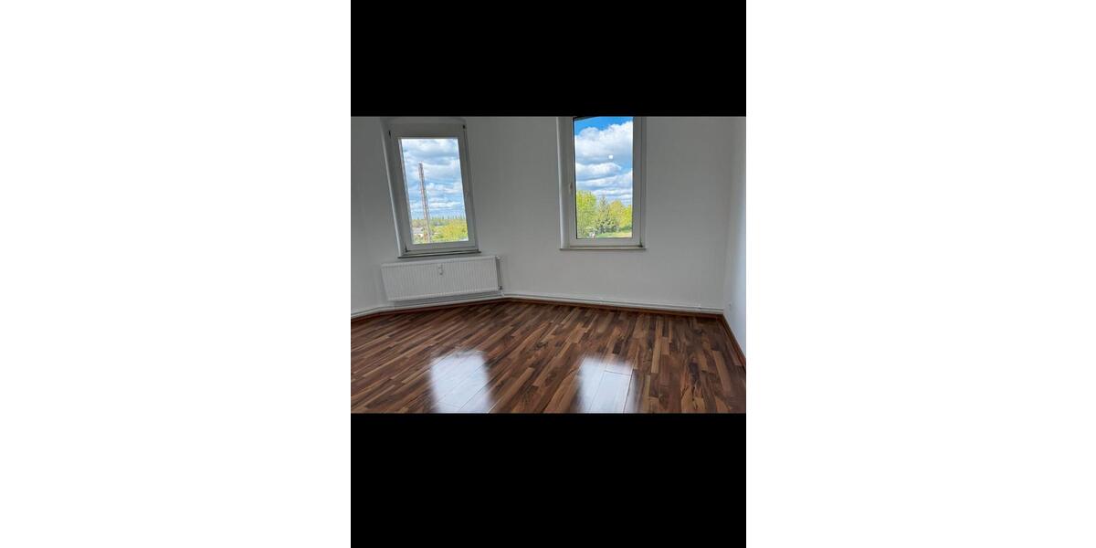 Etagenwohnung Sarstedt - 3 Zimmer, 74 m&sup2;, 750&euro; | Angebot:26614377