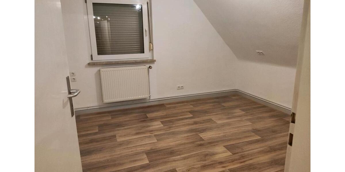 Dachgeschoßwohnung Alfeld (Leine) - 2 Zimmer, 50 m&sup2;, 370&euro; | Angebot:24687868