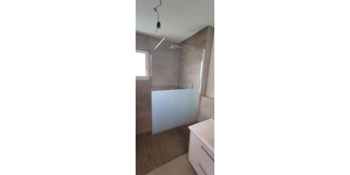 Etagenwohnung Tettnang - 6 Zimmer, 150 m&sup2;, 1.900&euro; | Angebot:26285265