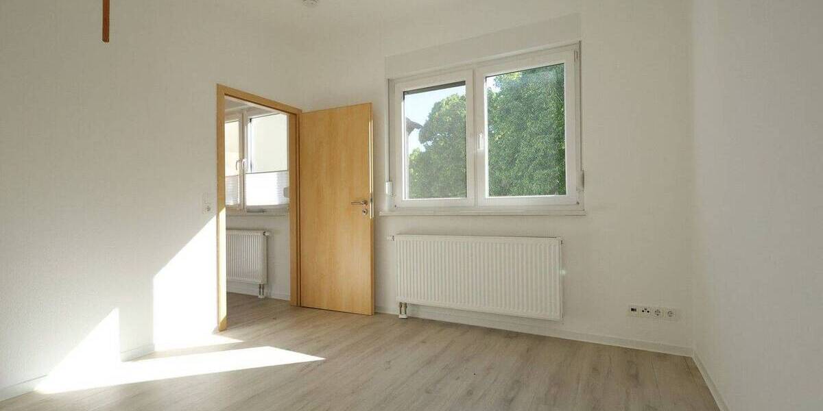 Einfamilienhaus Halberstadt - 5 Zimmer, 162 m&sup2;, 1.300&euro; | Angebot:26758673