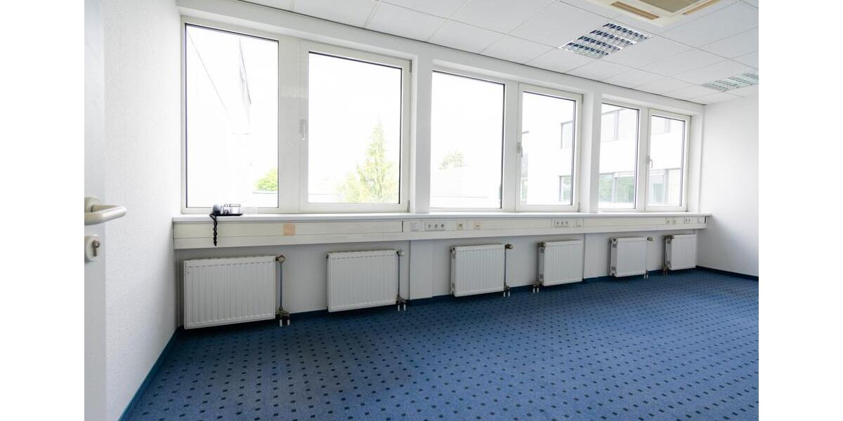 Gewerbeobjekt Düsseldorf Stadtbezirk 10 - 2.590&euro; | Angebot:24605013