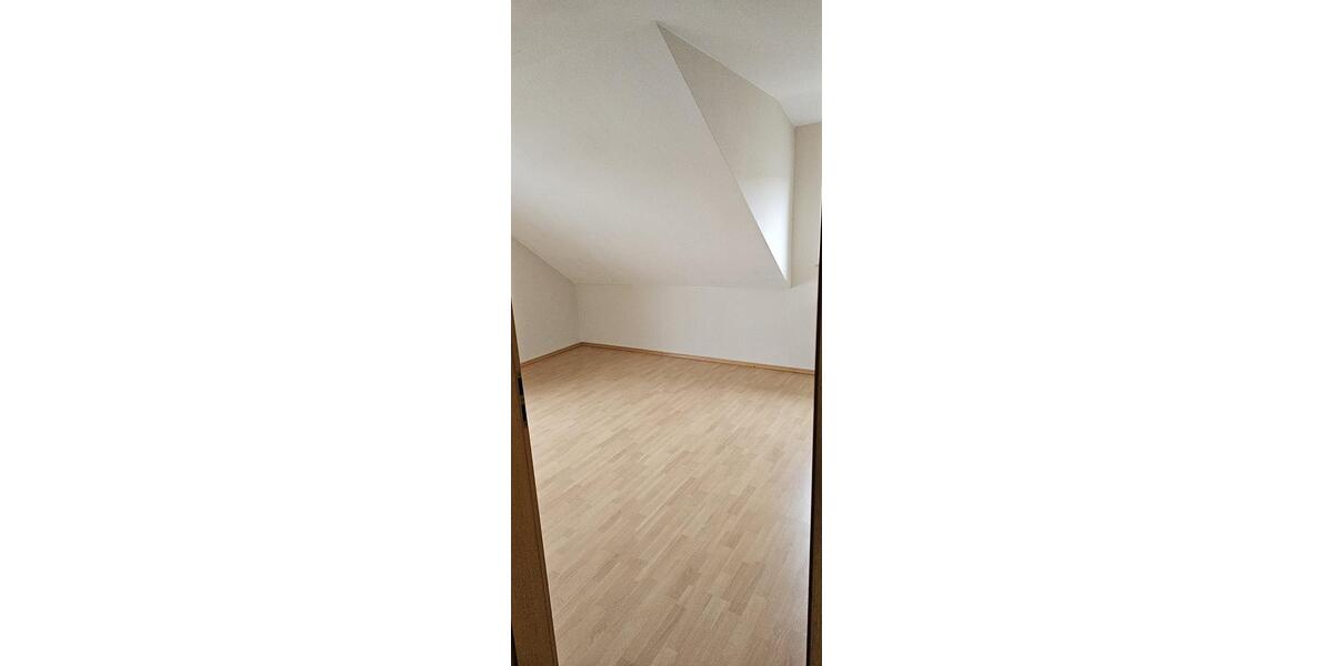 Etagenwohnung Weißbach - 3 Zimmer, 69 m&sup2;, 900&euro; | Angebot:26507785