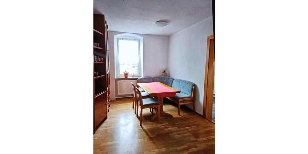 Wohnen auf Zeit Münchberg - 4 Zimmer, 95 m&sup2;, 1.600&euro; | Angebot:26133584