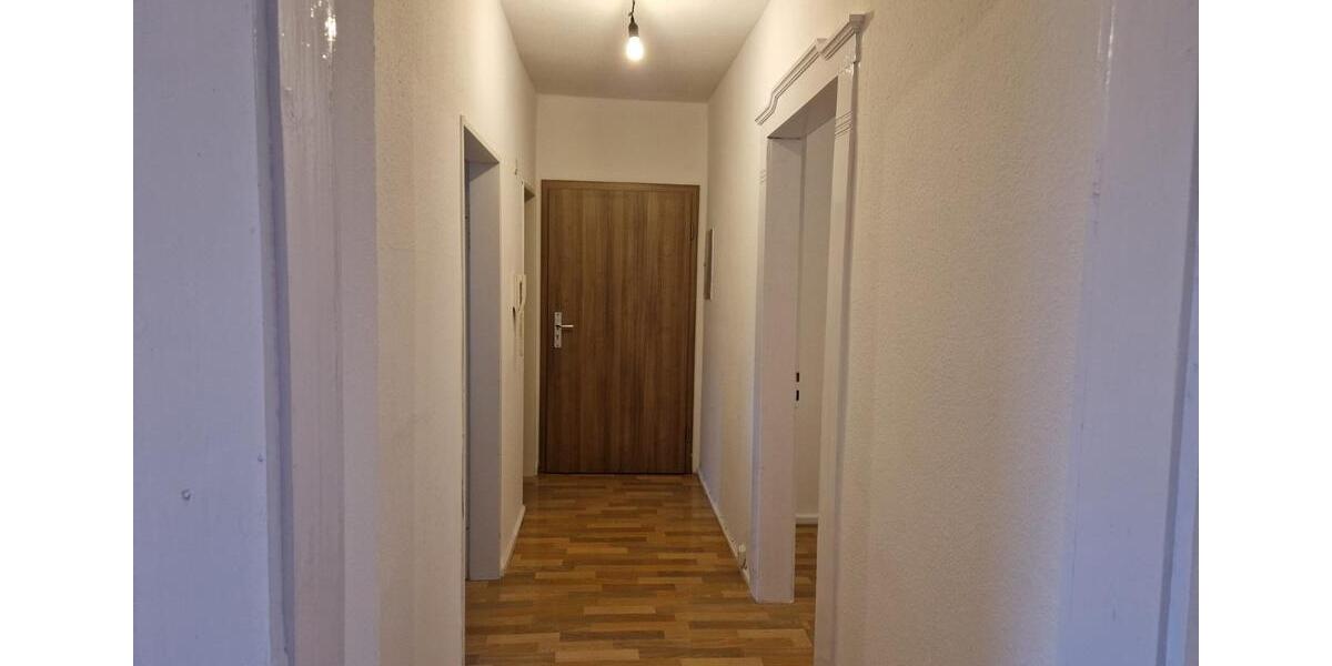 Etagenwohnung Pirmasens - 4 Zimmer, 72 m&sup2;, 450&euro; | Angebot:25219886