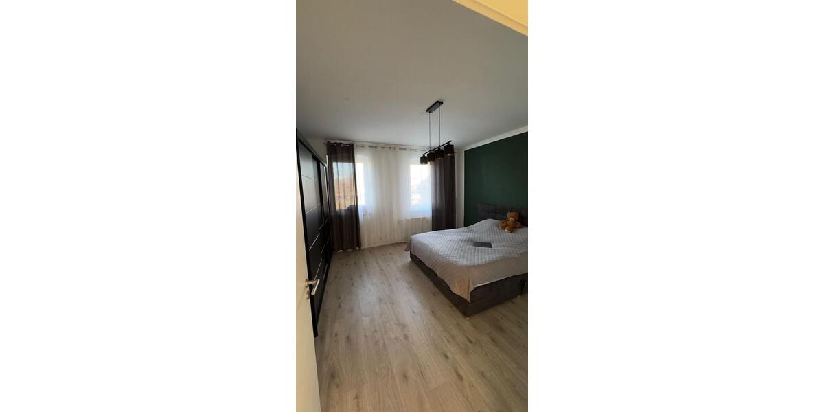 Etagenwohnung Halberstadt - 4 Zimmer, 81 m&sup2;, 430&euro; | Angebot:24701287