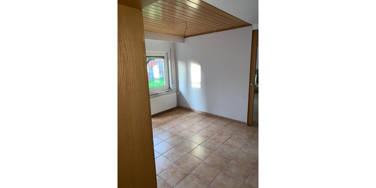 Doppelhaushälfte Moringen - 5 Zimmer, 146 m&sup2;, 950&euro; | Angebot:24731470
