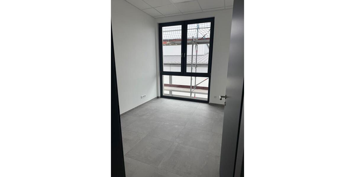 Gewerbeobjekt Möhrendorf - 880&euro; | Angebot:24753899