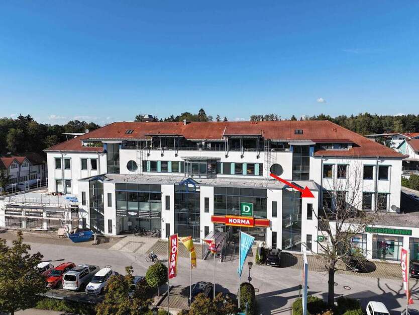 Büro in Penzberg 2.989 € 325.66 m²