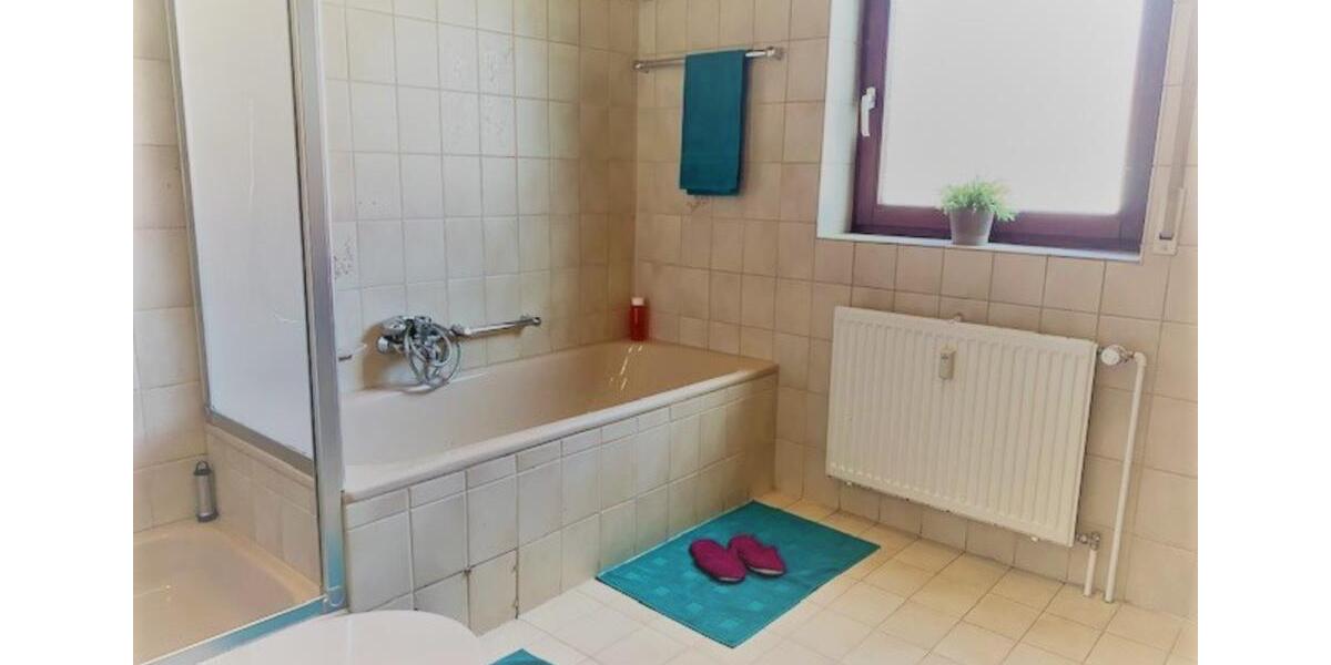 Etagenwohnung Bruchköbel - 3 Zimmer, 85 m&sup2;, 935&euro; | Angebot:25921951