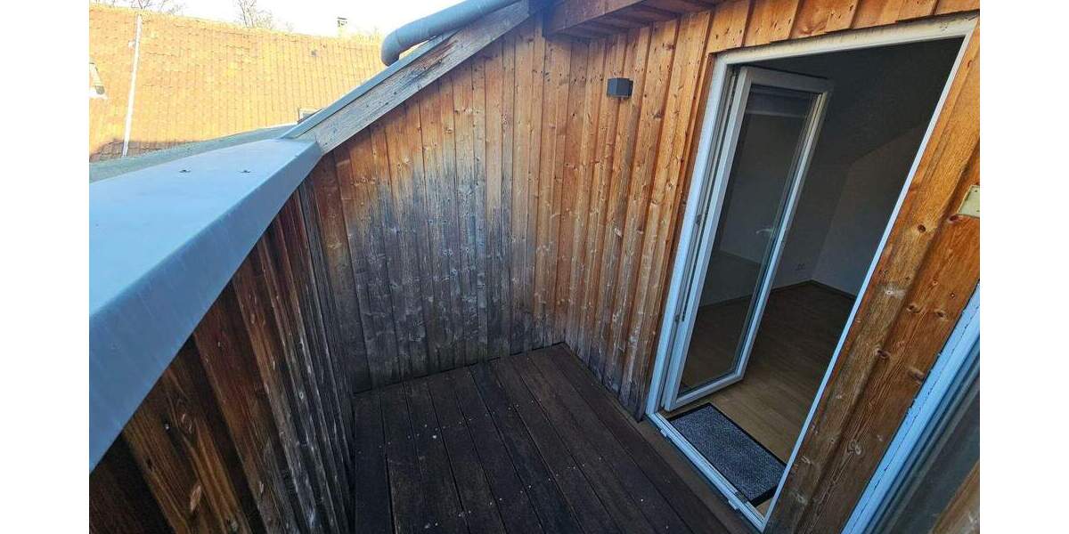 Etagenwohnung Coburg - 4 Zimmer, 112 m&sup2;, 890&euro; | Angebot:25916724