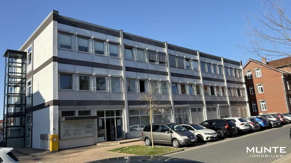 Gewerbeobjekt Salzgitter Ortschaft Südost - 1.600&euro; | Angebot:20367455