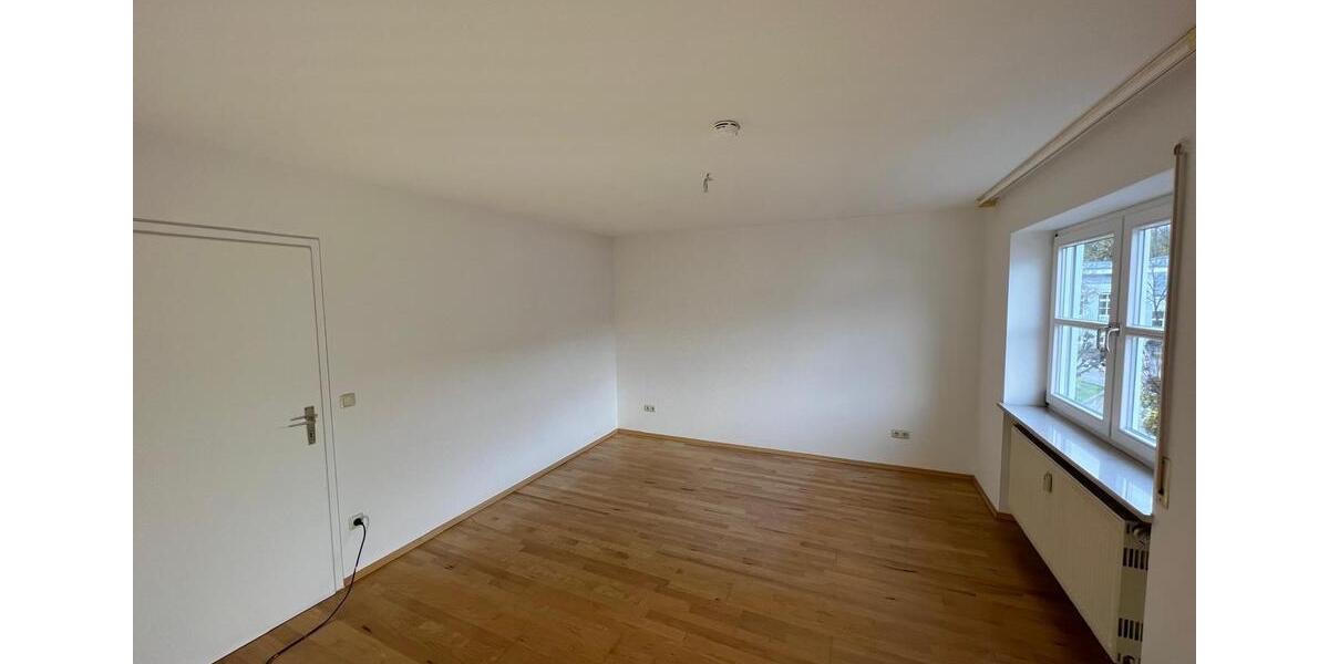 Etagenwohnung Pfarrkirchen - 3 Zimmer, 68 m&sup2;, 680&euro; | Angebot:24535790