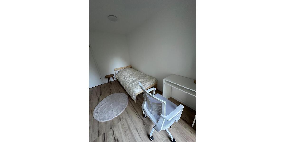 Wohnen auf Zeit Wuppertal Brill - 1 Zimmer, 11 m&sup2;, 430&euro; | Angebot:25910675