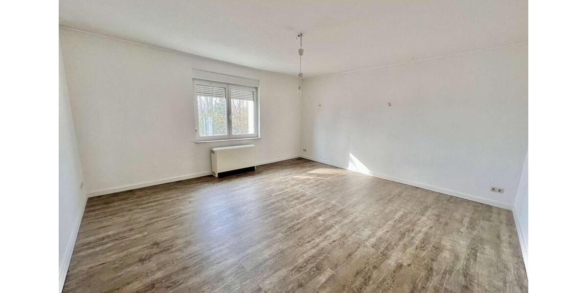 Etagenwohnung Grimma - 3 Zimmer, 94 m&sup2;, 660&euro; | Angebot:24875898