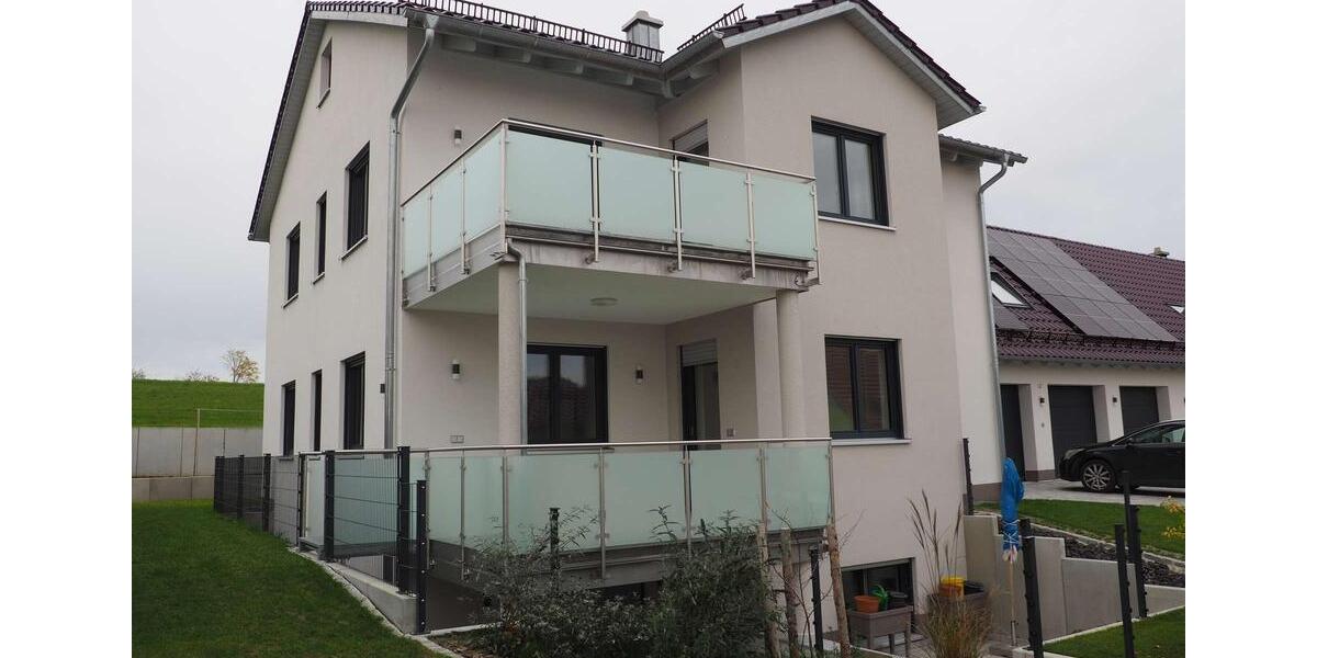 Erdgeschoßwohnung Wolferstadt - 3.5 Zimmer, 87 m&sup2;, 1.042&euro; | Angebot:23540198