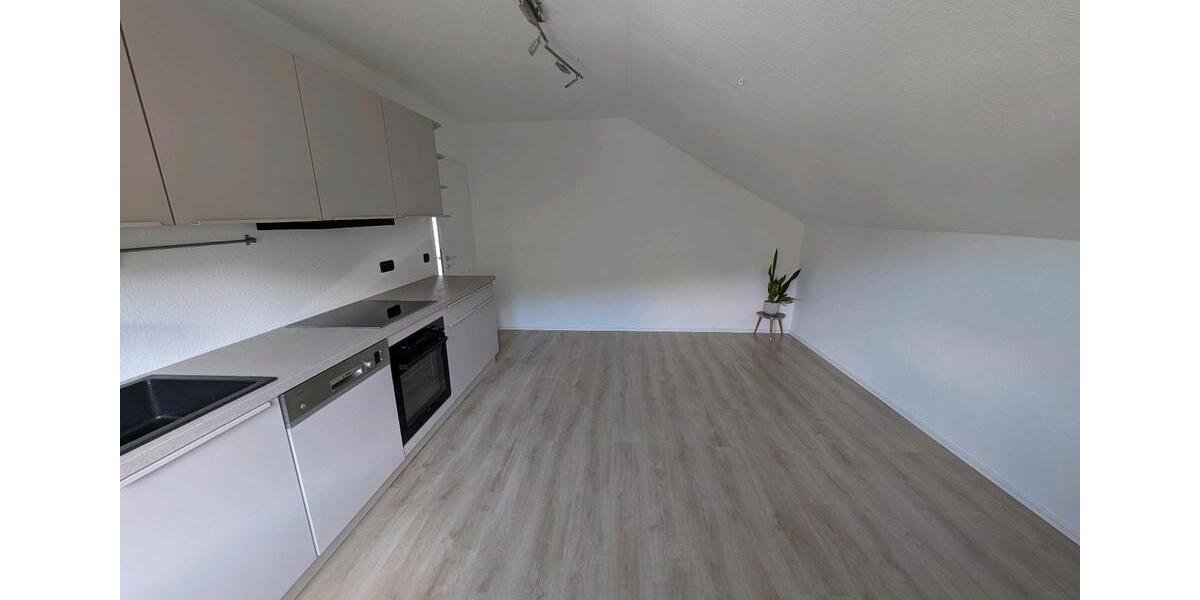 Dachgeschoßwohnung Greifenstein - 2 Zimmer, 92 m&sup2;, 800&euro; | Angebot:26522696