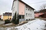 Einfamilienhaus Hagenbüchach - 9 Zimmer, 140 m&sup2;, 950&euro; | Angebot:26048197