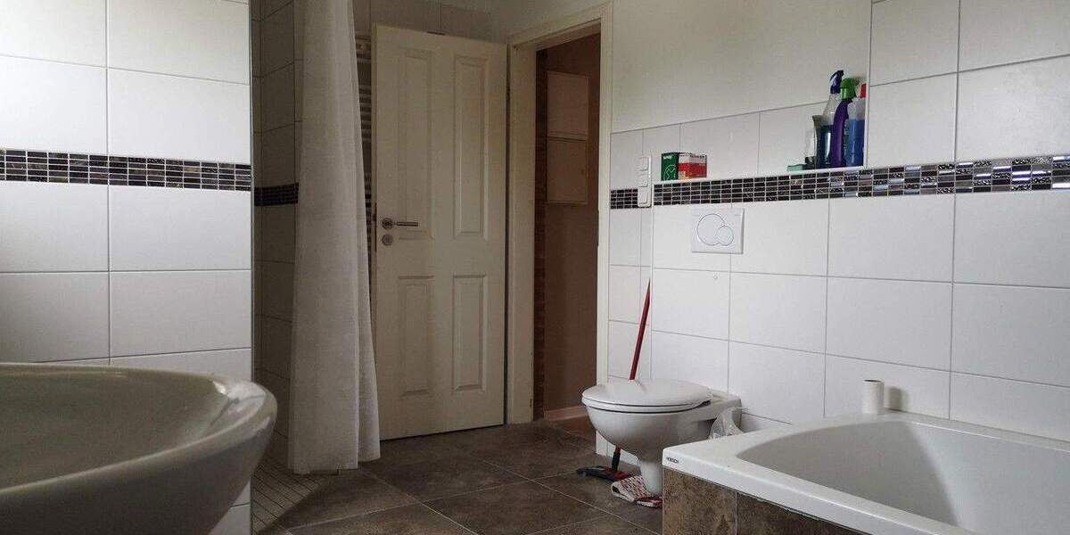 Großzügige 5-Zimmer-Wohnung in Lübeck zu vermieten 5 zimmer