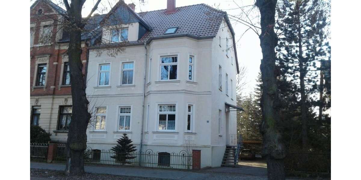 Etagenwohnung Genthin - 2 Zimmer, 65 m&sup2;, 470&euro; | Angebot:26000251