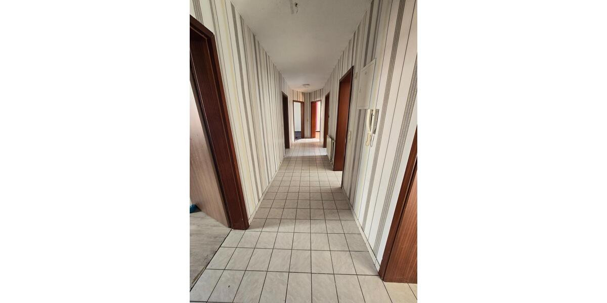 Erdgeschoßwohnung Nordhausen - 4 Zimmer, 100 m&sup2;, 650&euro; | Angebot:25968241