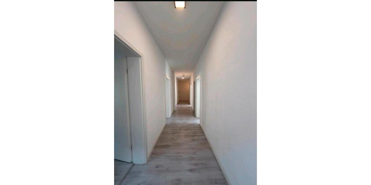 Wohnen auf Zeit Ludwigsburg - 12 Zimmer, 96 m&sup2;, 500&euro; | Angebot:26295164