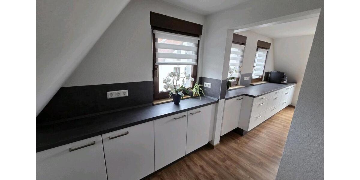 Dachgeschoßwohnung Auenwald - 6.5 Zimmer, 112 m&sup2;, 1.400&euro; | Angebot:26679251
