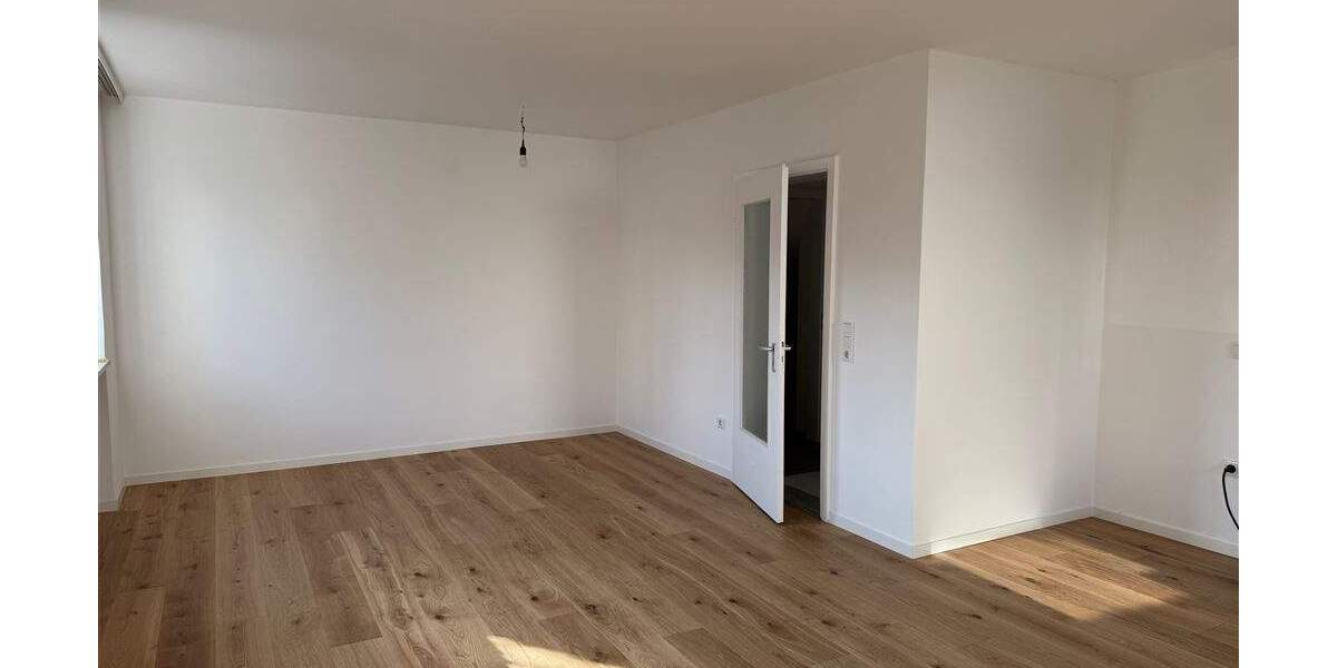 Doppelhaushälfte Landshut Achdorf - 6 Zimmer, 137 m&sup2;, 1.830&euro; | Angebot:25727535