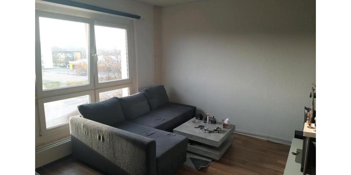 Etagenwohnung Stralsund Langendorfer Berg - 1 Zimmer, 32 m&sup2;, 600&euro; | Angebot:24239826