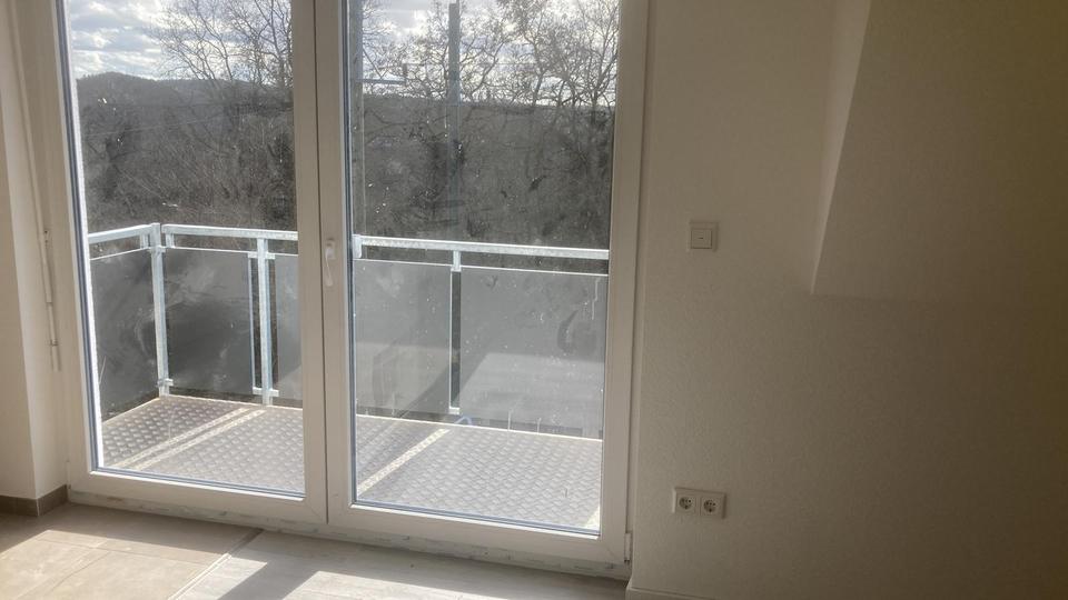 Dachgeschoßwohnung Idar-Oberstein Oberstein - 4 Zimmer, 110 m&sup2;, 1.300&euro; | Angebot:26688043