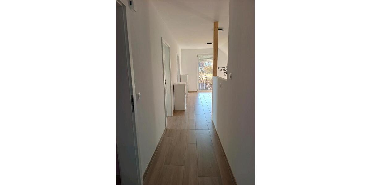 Dachgeschoßwohnung Wittenberg Lutherstadt Reinsdorf - 5 Zimmer, 80 m&sup2;, 900&euro; | Angebot:26619979