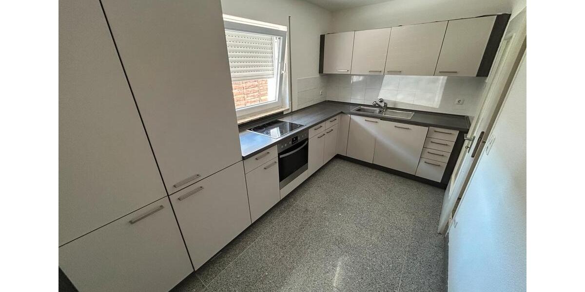 Erdgeschoßwohnung Weinstadt - 3 Zimmer, 83 m&sup2;, 1.200&euro; | Angebot:26593068