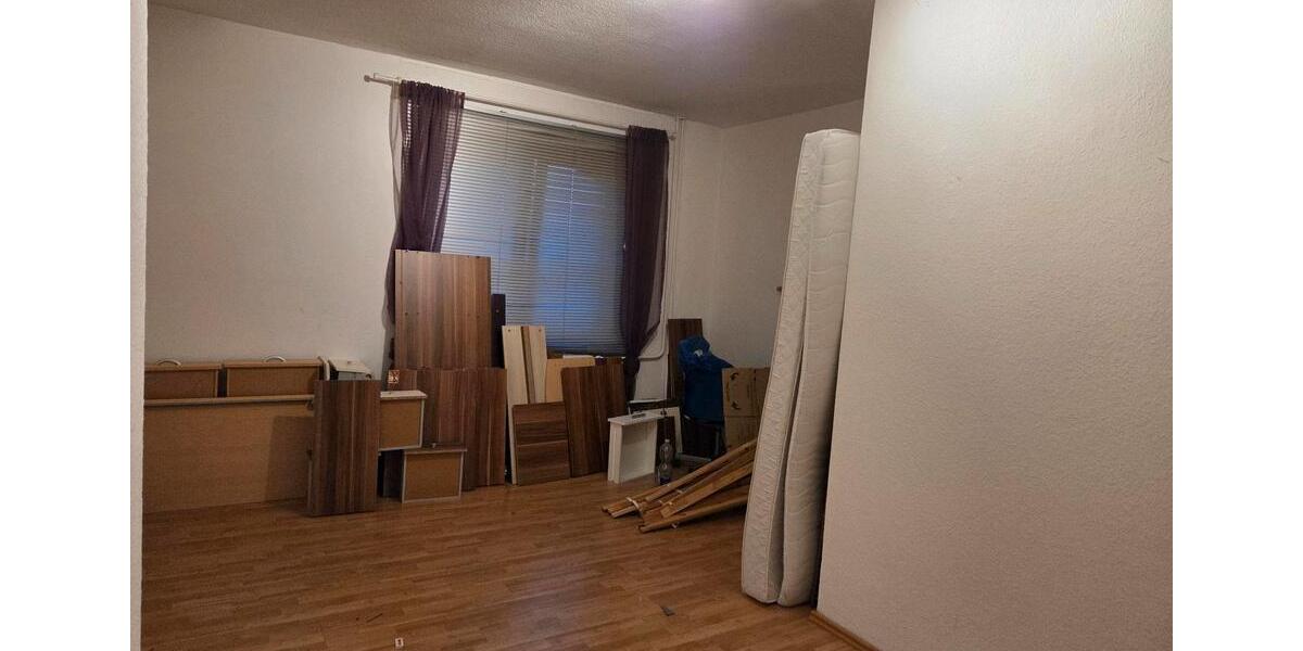 Wohnen auf Zeit Paderborn - 1 Zimmer, 16 m&sup2;, 300&euro; | Angebot:25352196