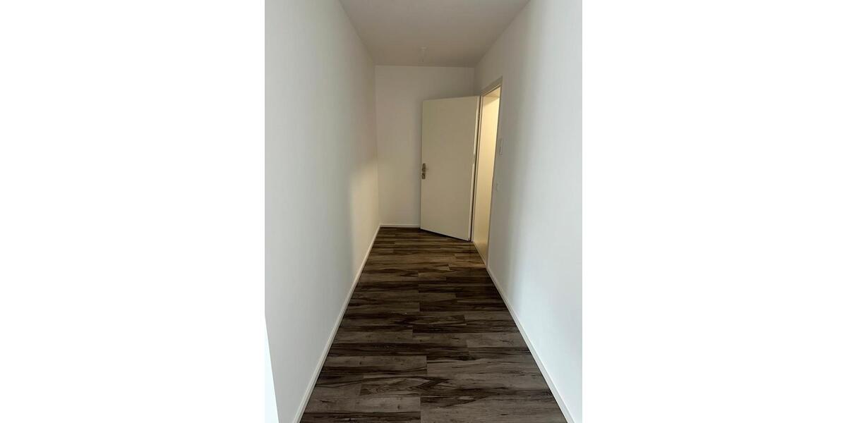 Etagenwohnung Lennestadt - 3 Zimmer, 85 m&sup2;, 935&euro; | Angebot:26253418