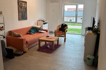 2 Zimmer Wohnung + renoviert + Balkon + EBK + Zentral 2 zimmer