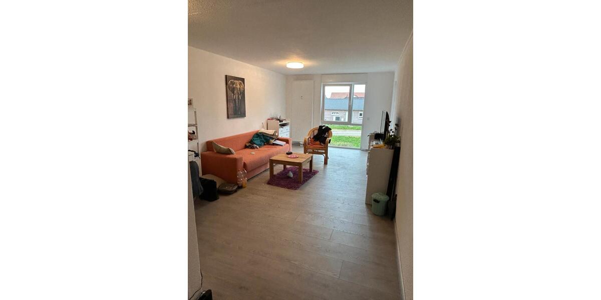 2 Zimmer Wohnung + renoviert + Balkon + EBK + Zentral 2 zimmer