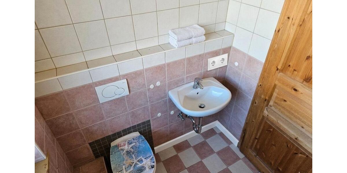 Maisonettenwohnung Ebersdorf bei Coburg - 6 Zimmer, 140 m&sup2;, 1.120&euro; | Angebot:26552554
