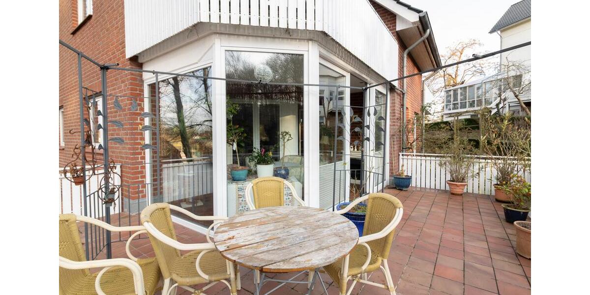 Erdgeschoßwohnung Malente - 3 Zimmer, 168 m&sup2;, 1.800&euro; | Angebot:25809398