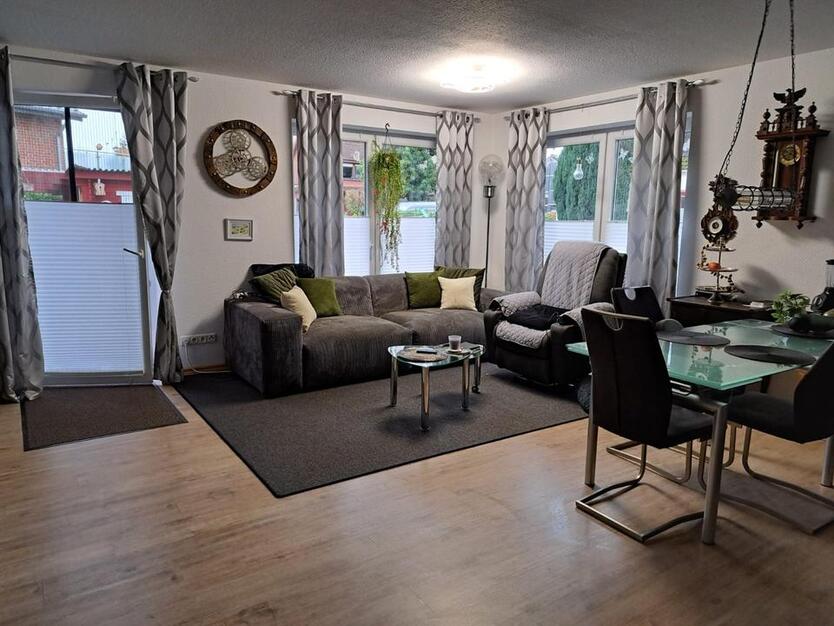 ANFRAGESTOPP Stuhr-Brinkum: Moderne 3-Zimmer-Erdgeschosswohnung n zimmer