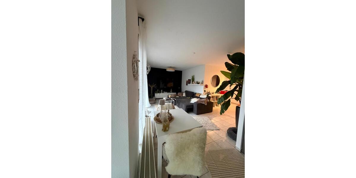 Etagenwohnung Wiesbaden Bierstadt - 2 Zimmer, 57 m&sup2;, 1.020&euro; | Angebot:25025027