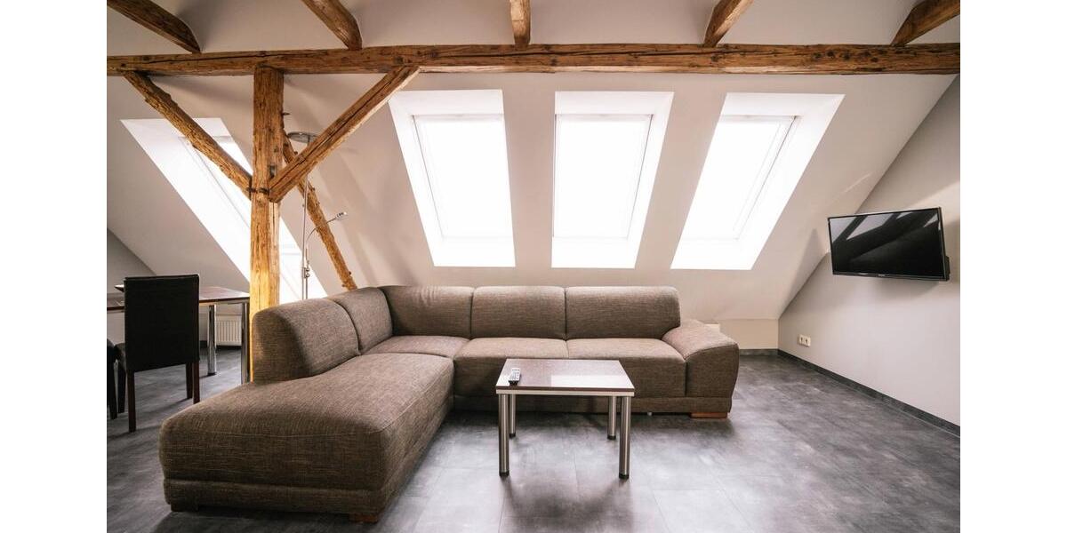 Dachgeschoßwohnung Grimma - 2 Zimmer, 65 m&sup2;, 700&euro; | Angebot:24754817