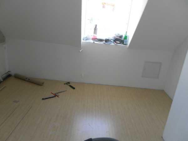 Dachgeschoßwohnung Duisburg Rheinhausen - 2 Zimmer, 32 m&sup2;, 345&euro; | Angebot:26528604
