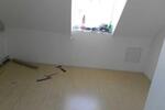 Dachgeschoßwohnung Duisburg Rheinhausen - 2 Zimmer, 32 m&sup2;, 345&euro; | Angebot:26528604