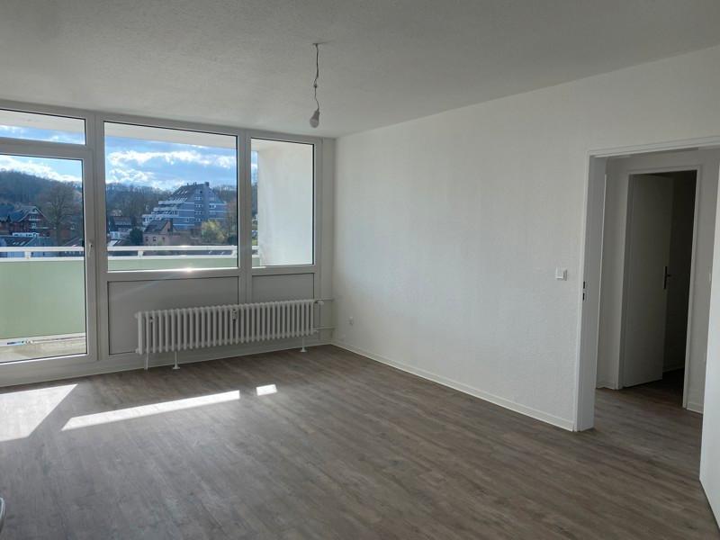 Renovierte 3-Zimmerwohnung in guter Lage zimmer