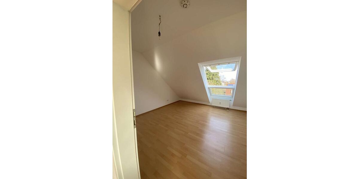 Etagenwohnung Bonn Gielgen - 2 Zimmer, 39 m&sup2;, 510&euro; | Angebot:26462510