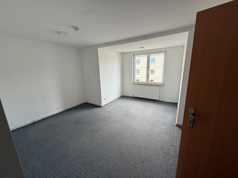 2 Zimmer DG-Wohnung in Storkow