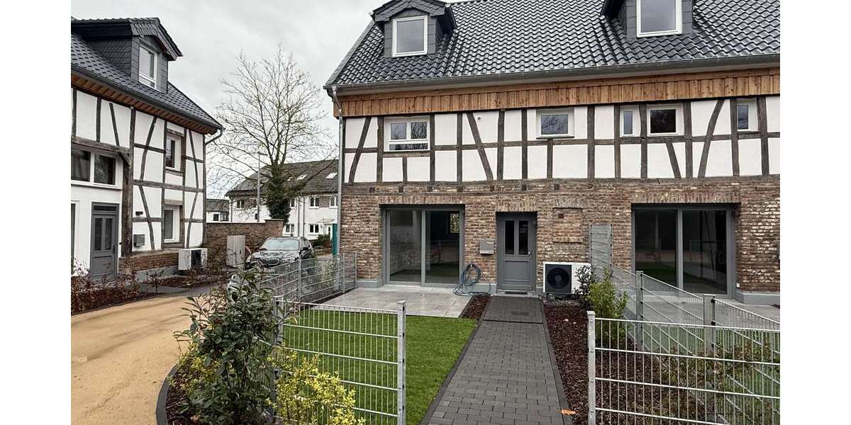 Etagenwohnung Hennef - 4 Zimmer, 104 m&sup2;, 1.650&euro; | Angebot:23204484