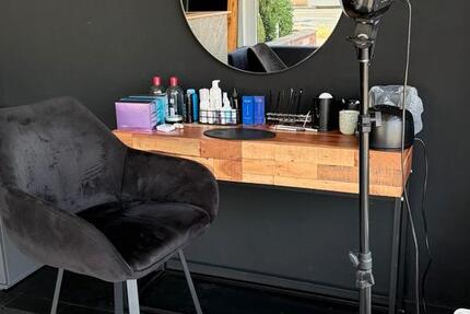 Augenbrauentisch Untermiete für Kosmetikerin zimmer